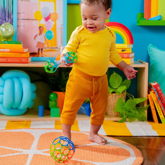 Bright Starts Grasp the Day Easy-Grasp Oball Gift Set, Ball and Rattle Toys