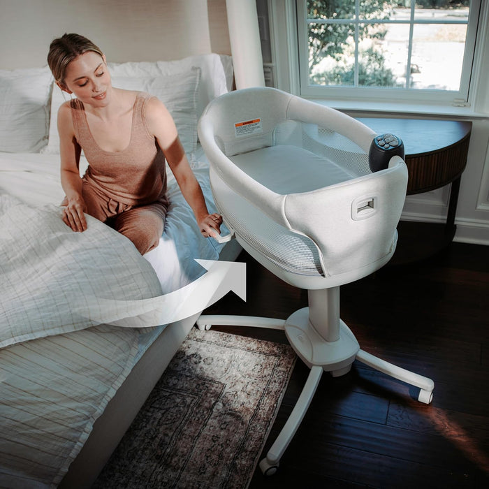 Chicco Close to You Bedside Bassinet - Oat