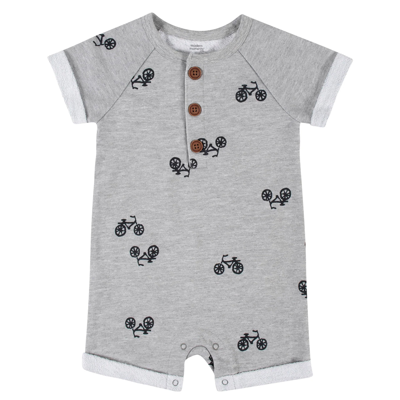 Clothing: 6-9 Months