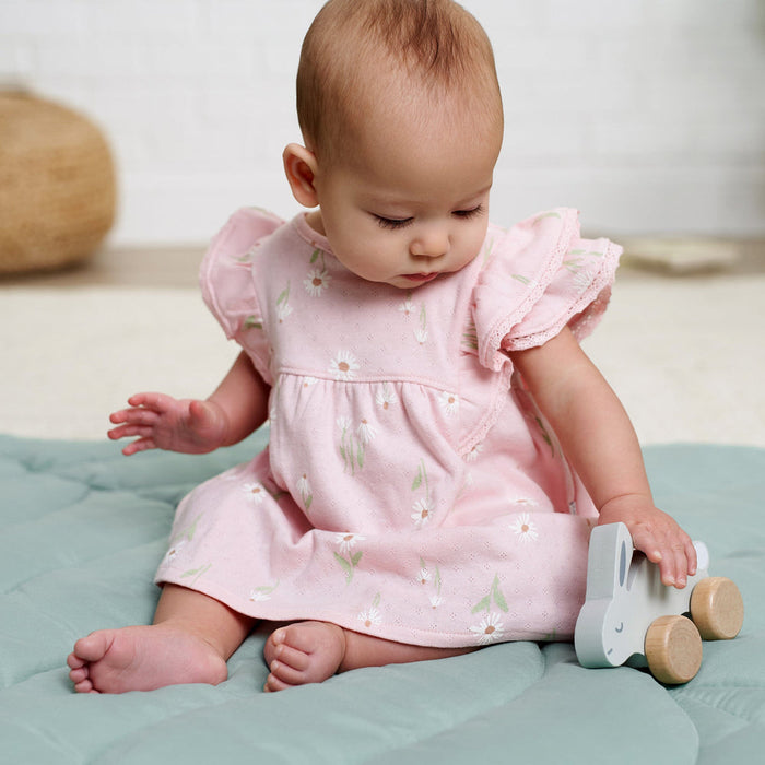 Gerber 2-Piece Baby Girls Dress & Diaper Cover Set, 3-6 Months (433397 G04 NB2 3/6)
