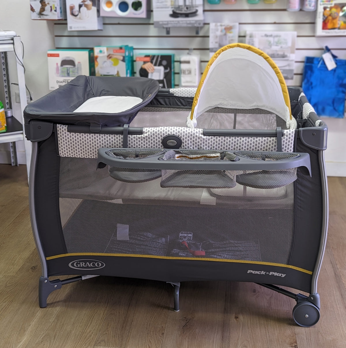 New & Assembled Graco Pack 'n Play® Care Suite™ Playard Wel