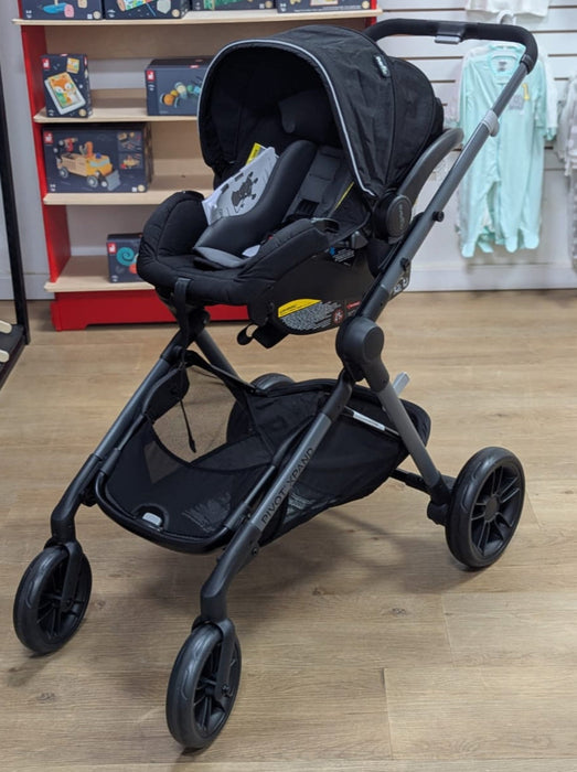 New & Assembled Evenflo Pivot Xpand Modular Travel System with LiteMax Infant Car Seat - Ayrshire Black - Preggy Plus